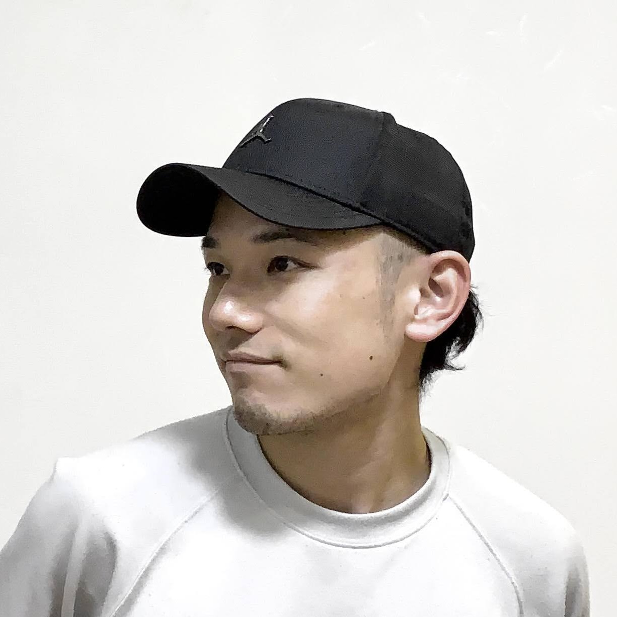 疲労回復整体SHIN西新宿店 代表 瀧本銀次朗（整体師・パーソナルトレーナー）