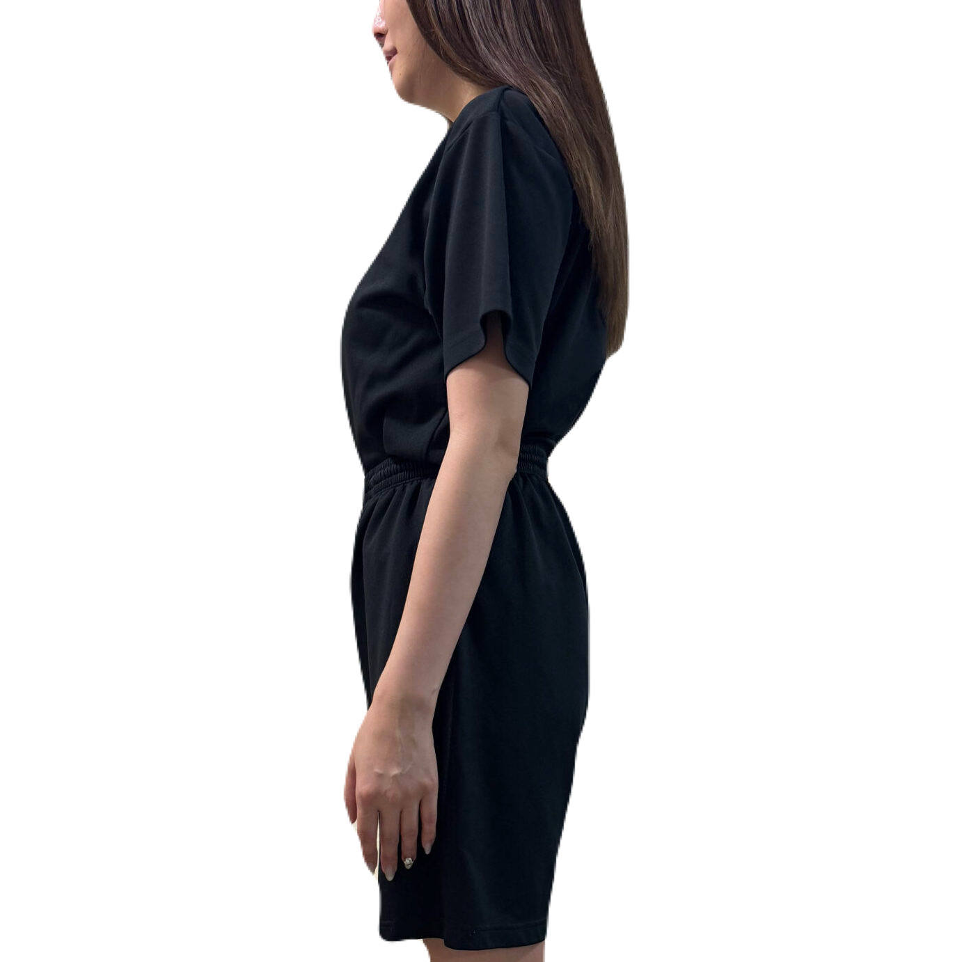 施術前：姿勢が悪く、首が前に出た状態